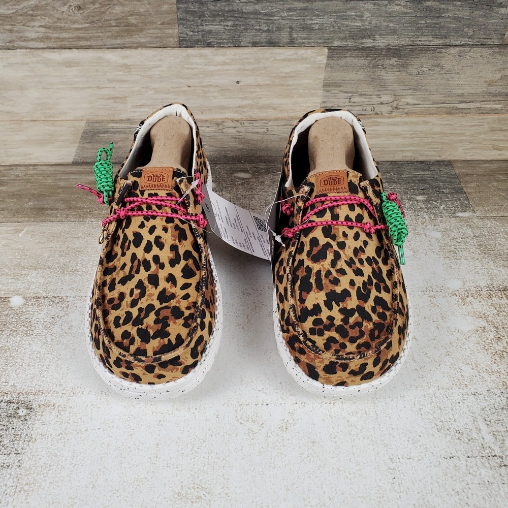 Hey Dude Wendy Getaway Lace Womens Loafer Shoes Sz 7 Leopard Slip On Comfort - Picture 2 of 10